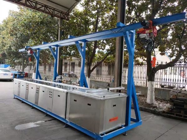 汽车零部件超声波清洗机